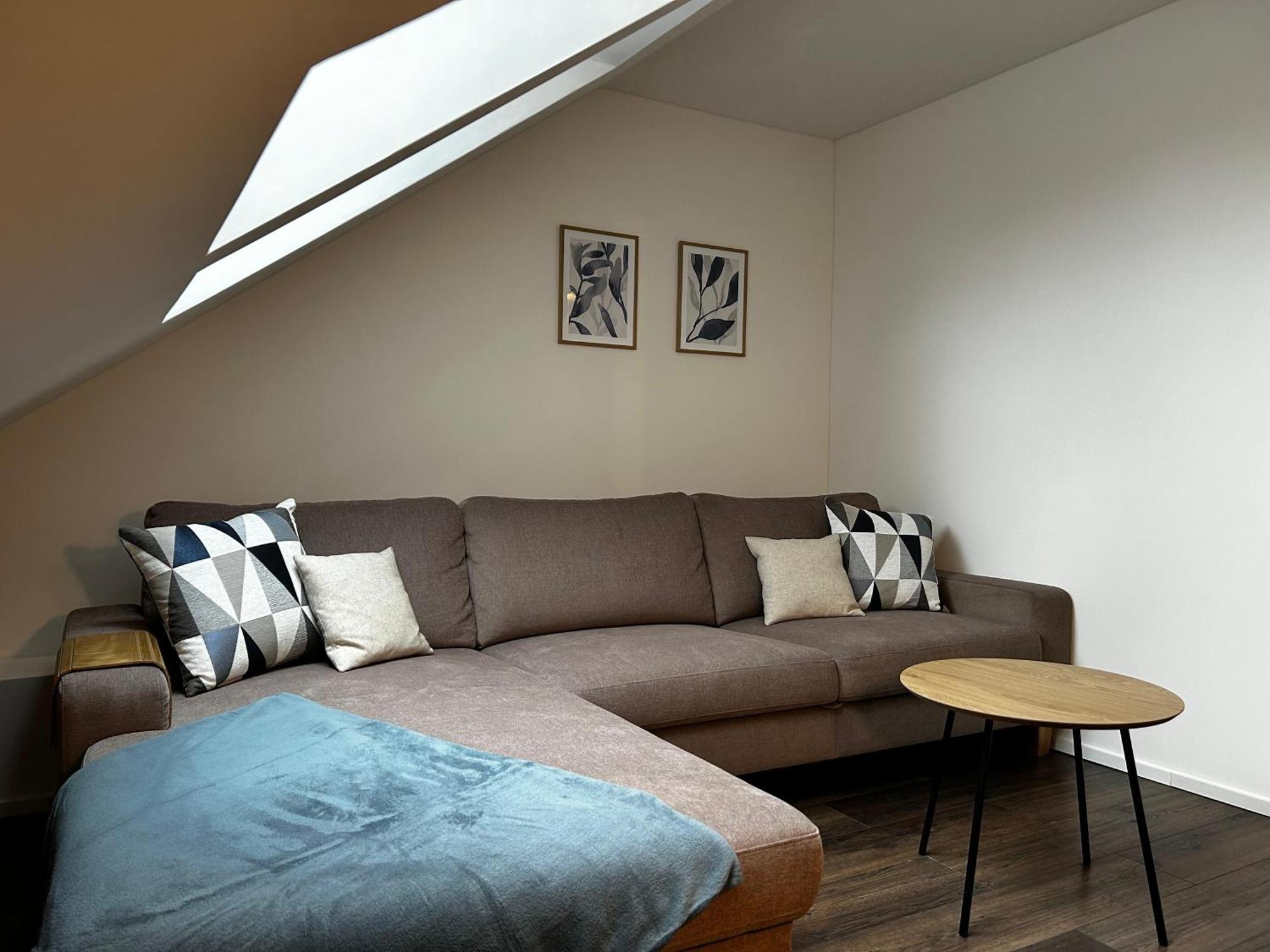 Moderne Ferienwohnung Fuer Familien Im Dachgeschoss Bosau Εξωτερικό φωτογραφία