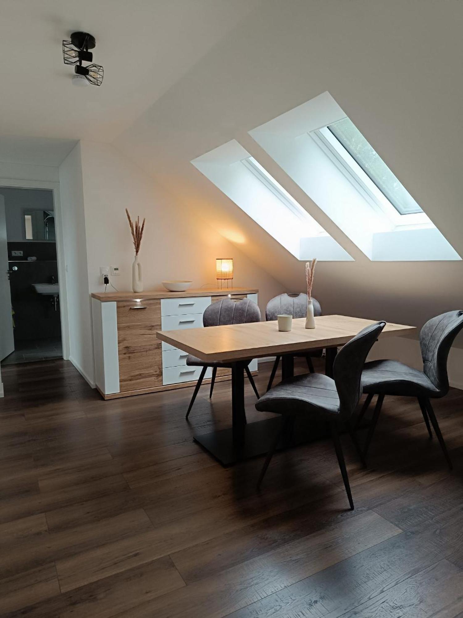 Moderne Ferienwohnung Fuer Familien Im Dachgeschoss Bosau Εξωτερικό φωτογραφία