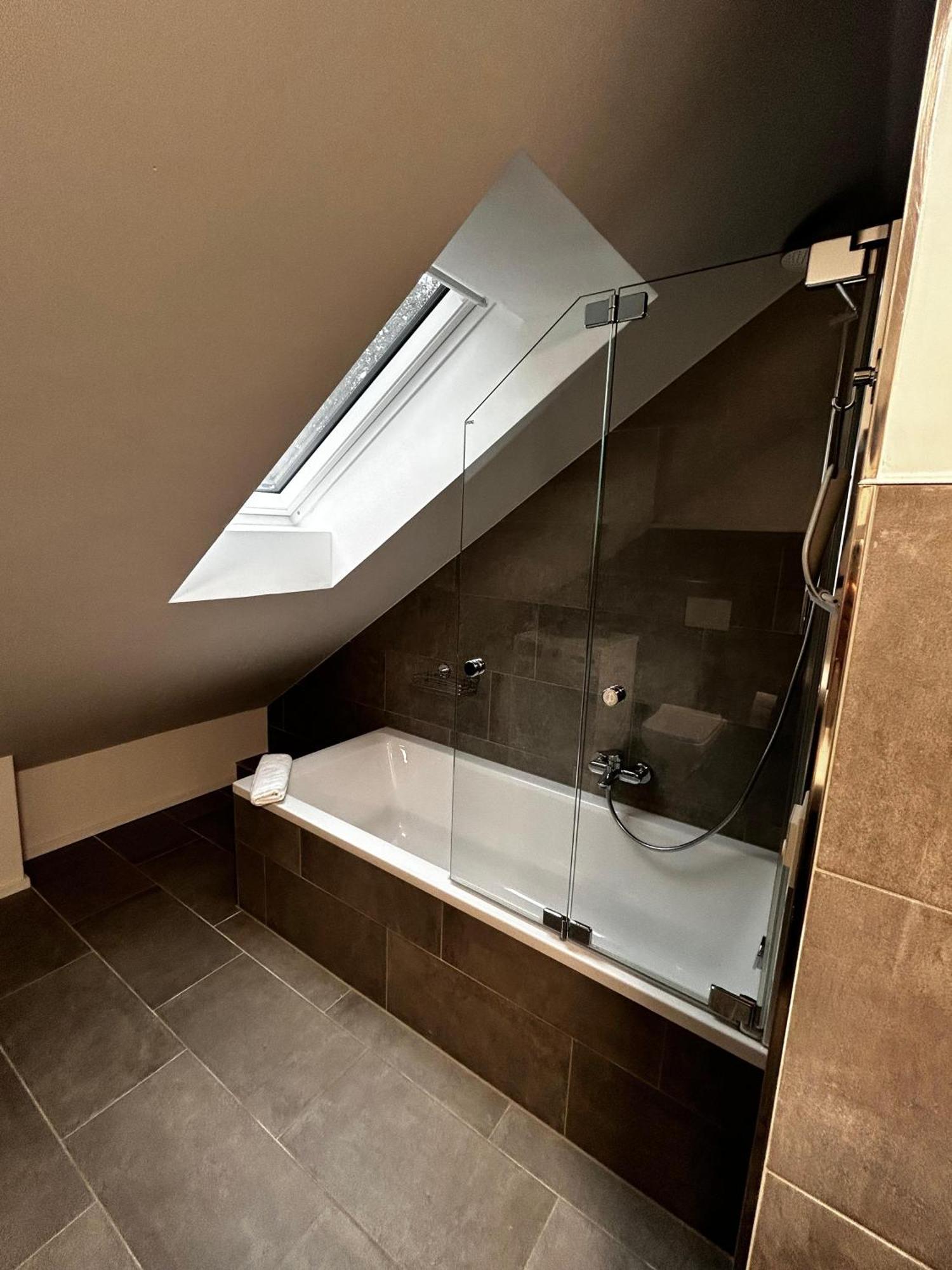 Moderne Ferienwohnung Fuer Familien Im Dachgeschoss Bosau Εξωτερικό φωτογραφία